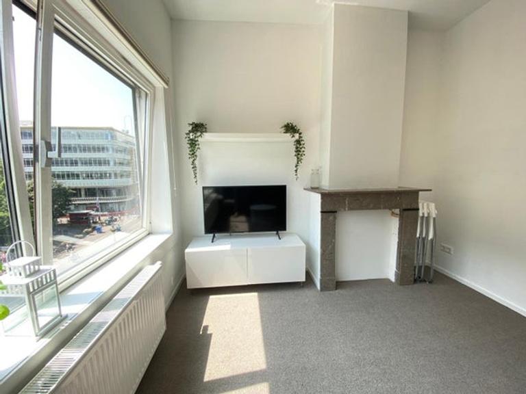 Furnished 1-Bedroom Apartment in Central Utrecht - Image 9