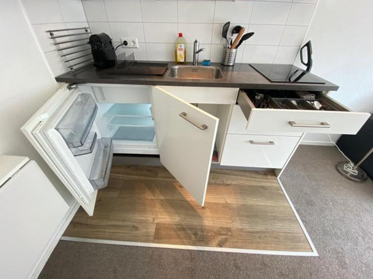 Furnished 1-Bedroom Apartment in Central Utrecht - Image 14