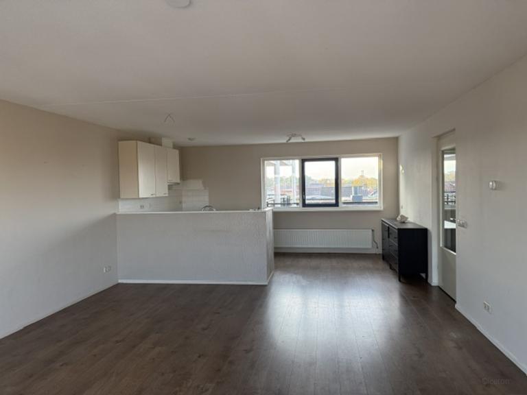 87 m² apartment with parking in Beverwijk - Image 10