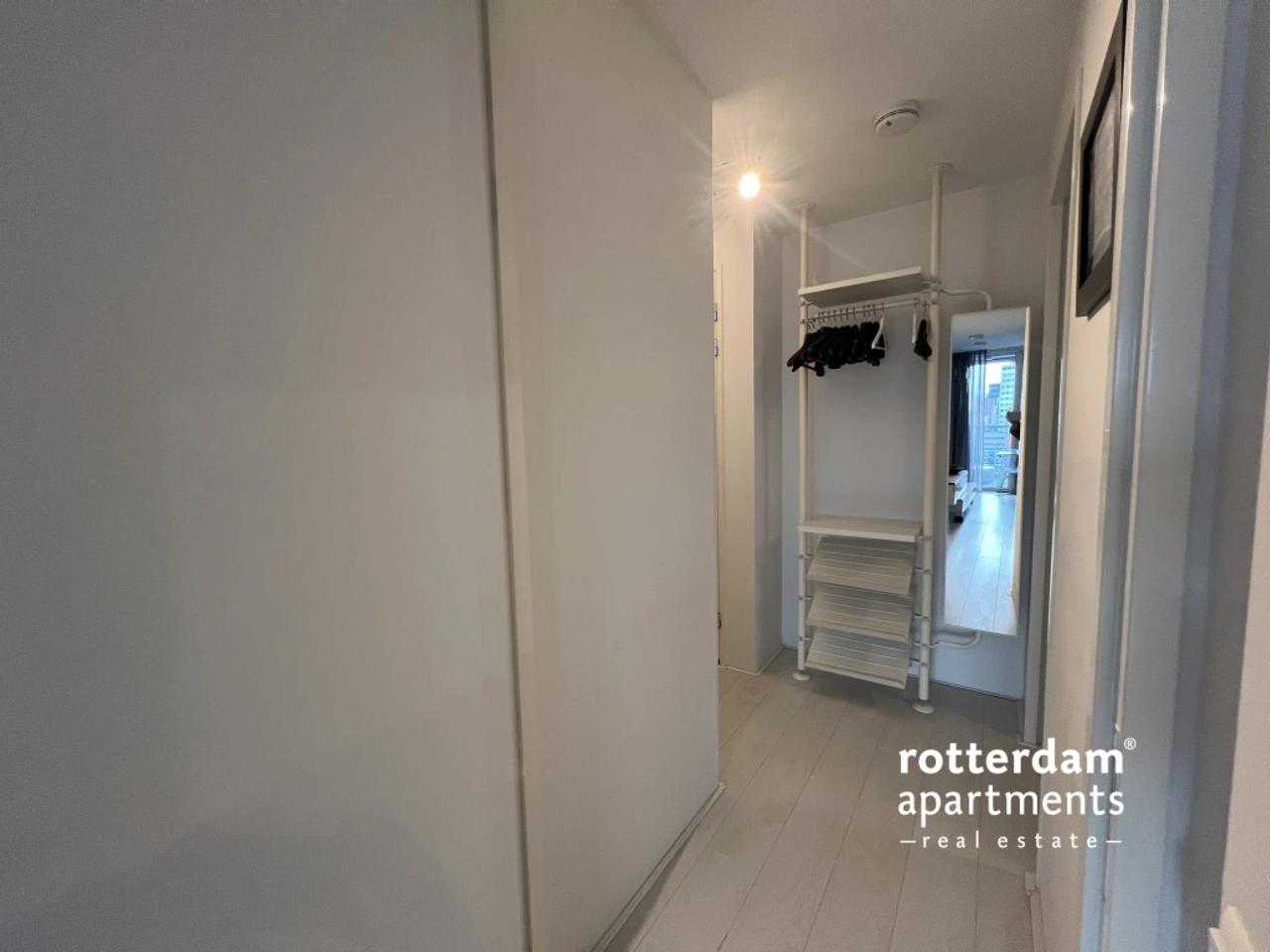 Gemeubileerd 3-kamerappartement met balkon - Afbeelding 28