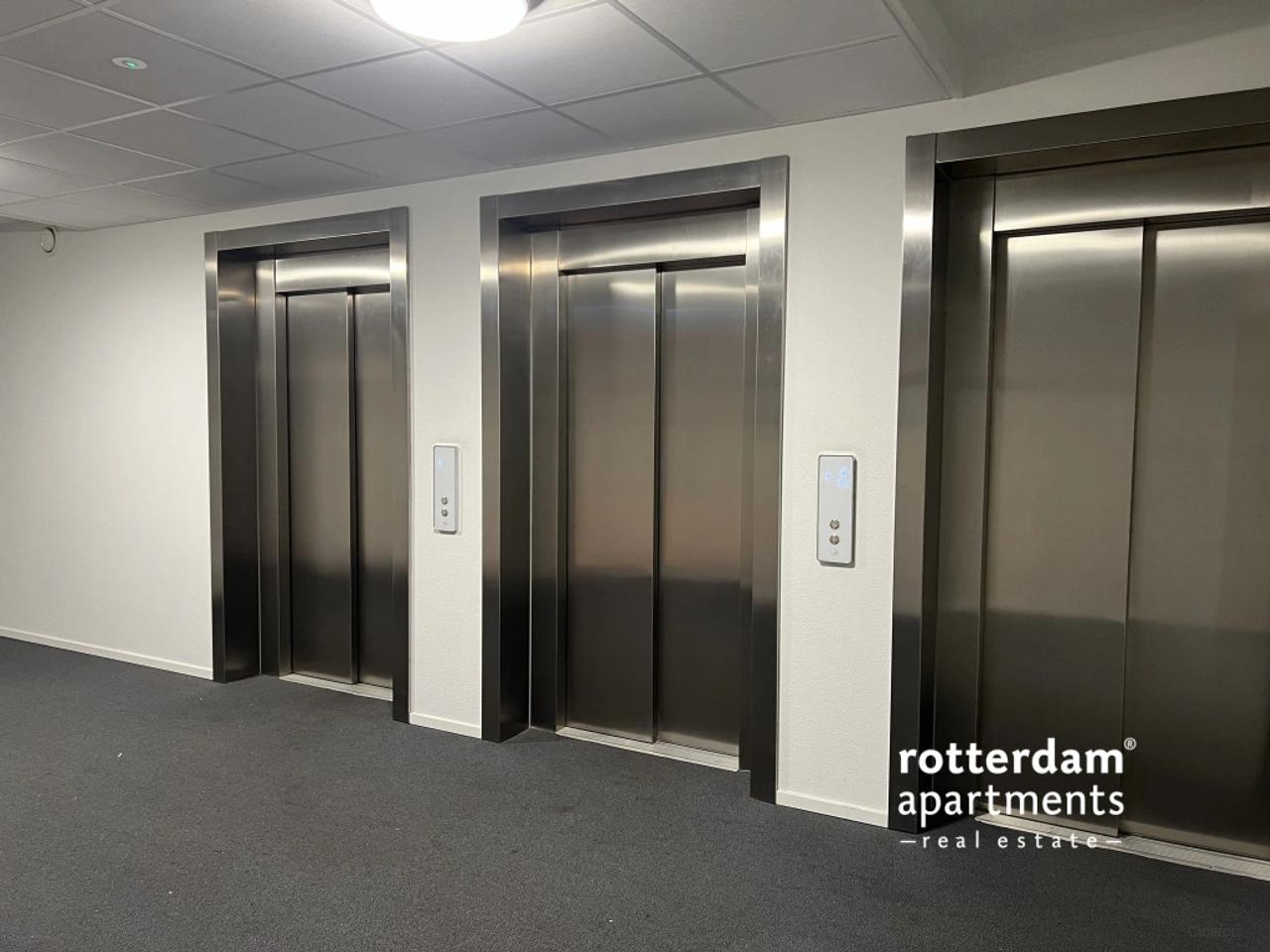 Gemeubileerd 3-kamerappartement met balkon - Afbeelding 36