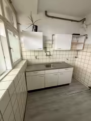 Available now: 2-bedroom apartment with balcony