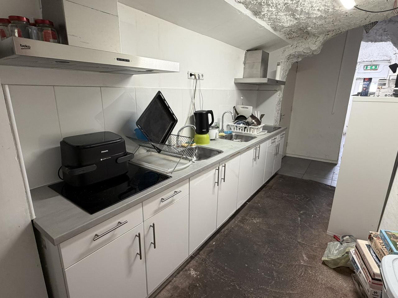 Studentenkamer met eigen kitchenette in Eindhoven - Afbeelding 5