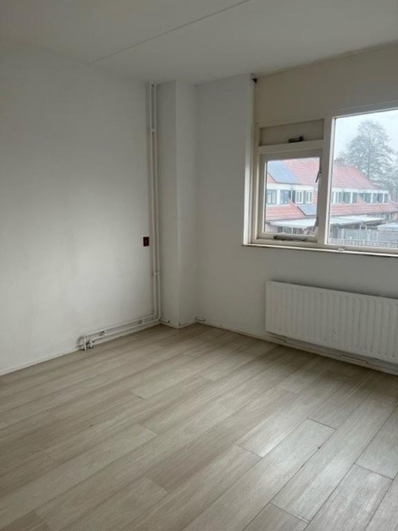 Family Home with Garden in Hasseler Es - Image 10