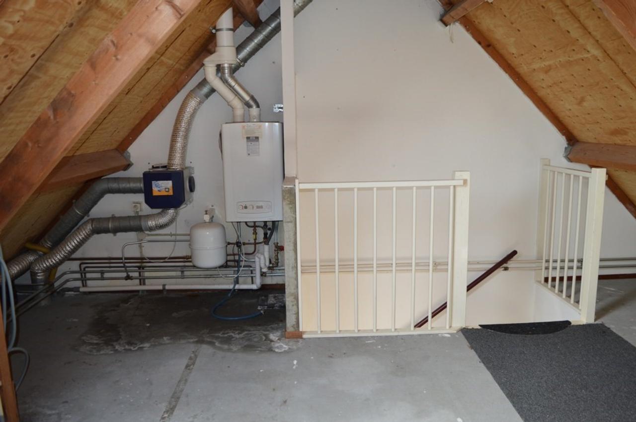 Family Home with Garden in Hasseler Es - Image 13