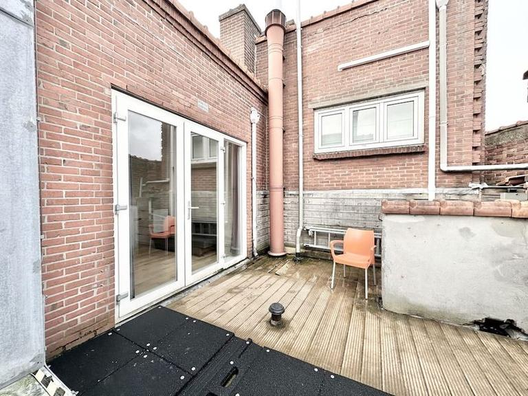Furnished 1-Bedroom Apartment with Balcony - Image 6