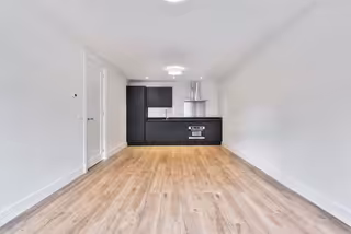 61 m² apartment with balcony in De Baarsjes