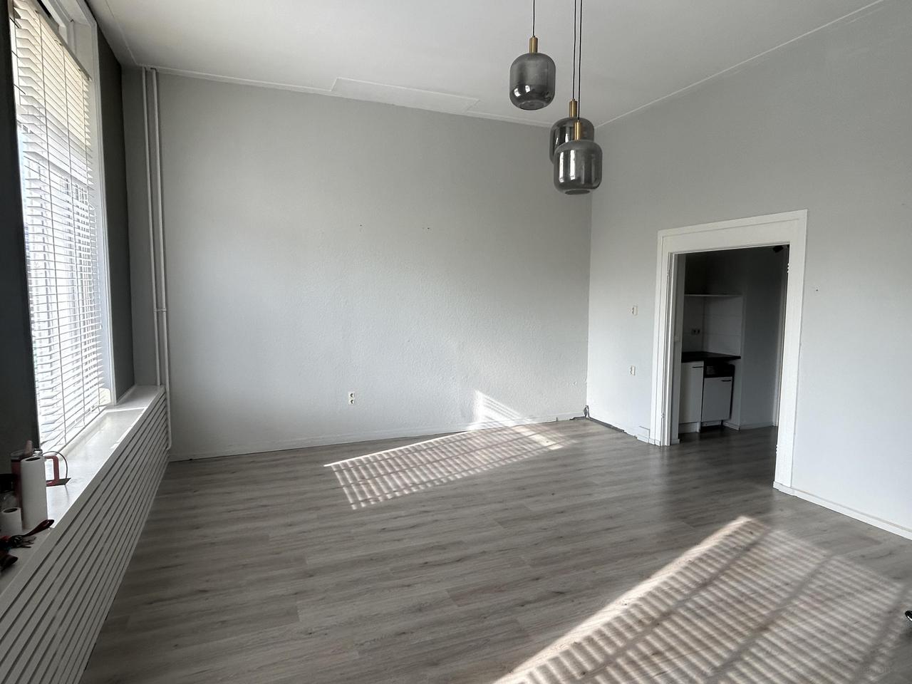 71 m² apartment with private rooftop terrace - Image 7