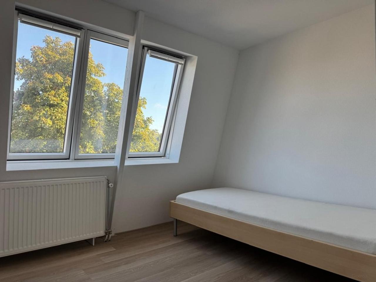 Gemeubileerde A++ woning met tuin - Afbeelding 6