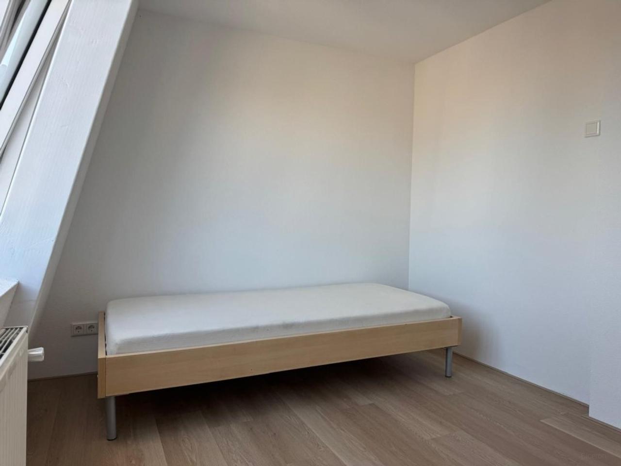Gemeubileerde A++ woning met tuin - Afbeelding 7
