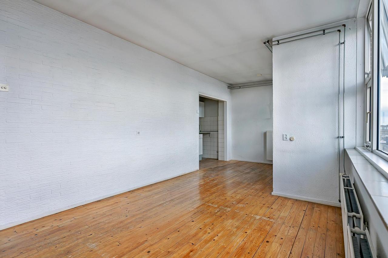 Licht 2-kamerappartement met inloopkast - Afbeelding 7