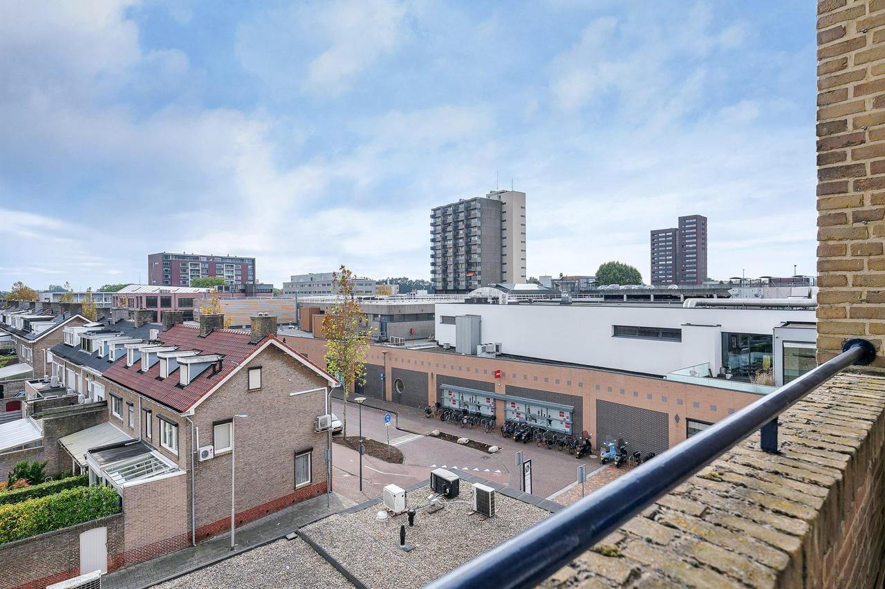 Licht 2-kamerappartement met inloopkast - Afbeelding 10