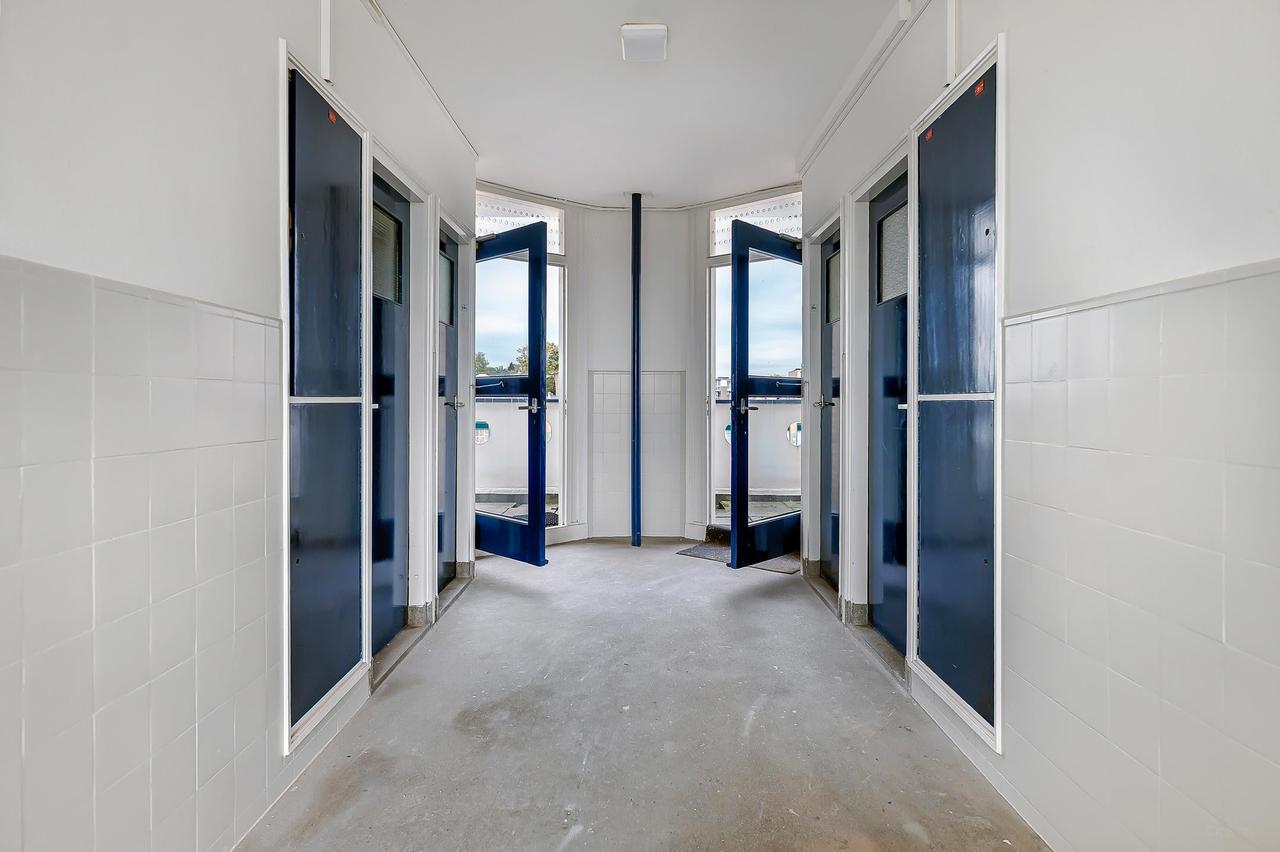 Licht 2-kamerappartement met inloopkast - Afbeelding 17