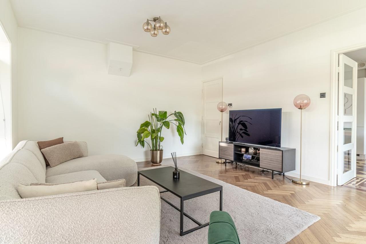 Gemeubileerd 3-kamerappartement met terras - Afbeelding 3