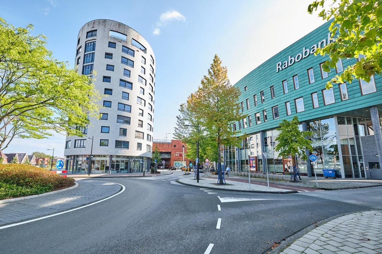 100 m² appartement met balkon in Assen - Afbeelding 1