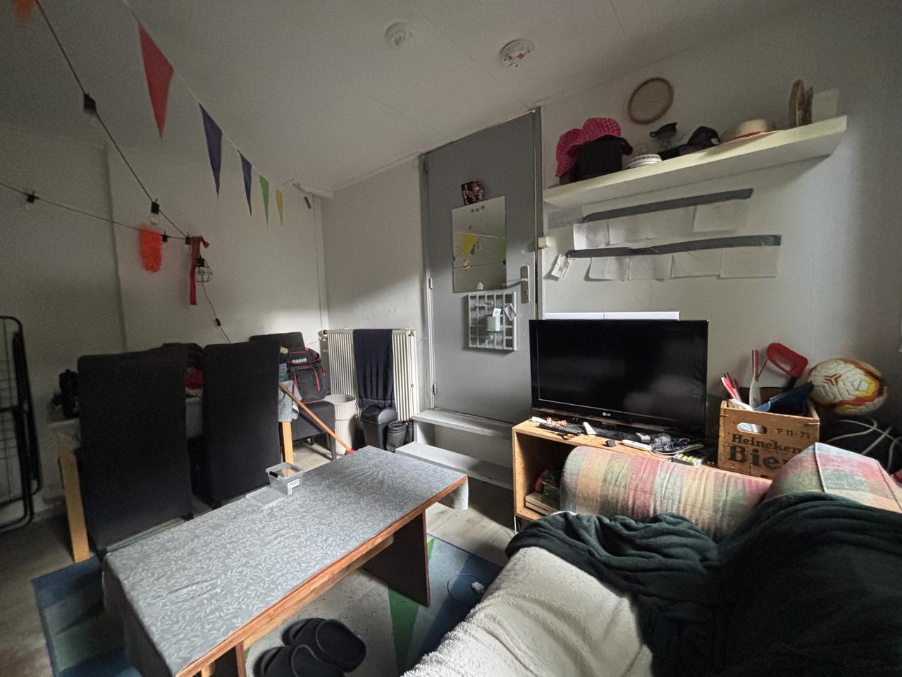 Kamer met twee ruimtes en tuin - Afbeelding 3