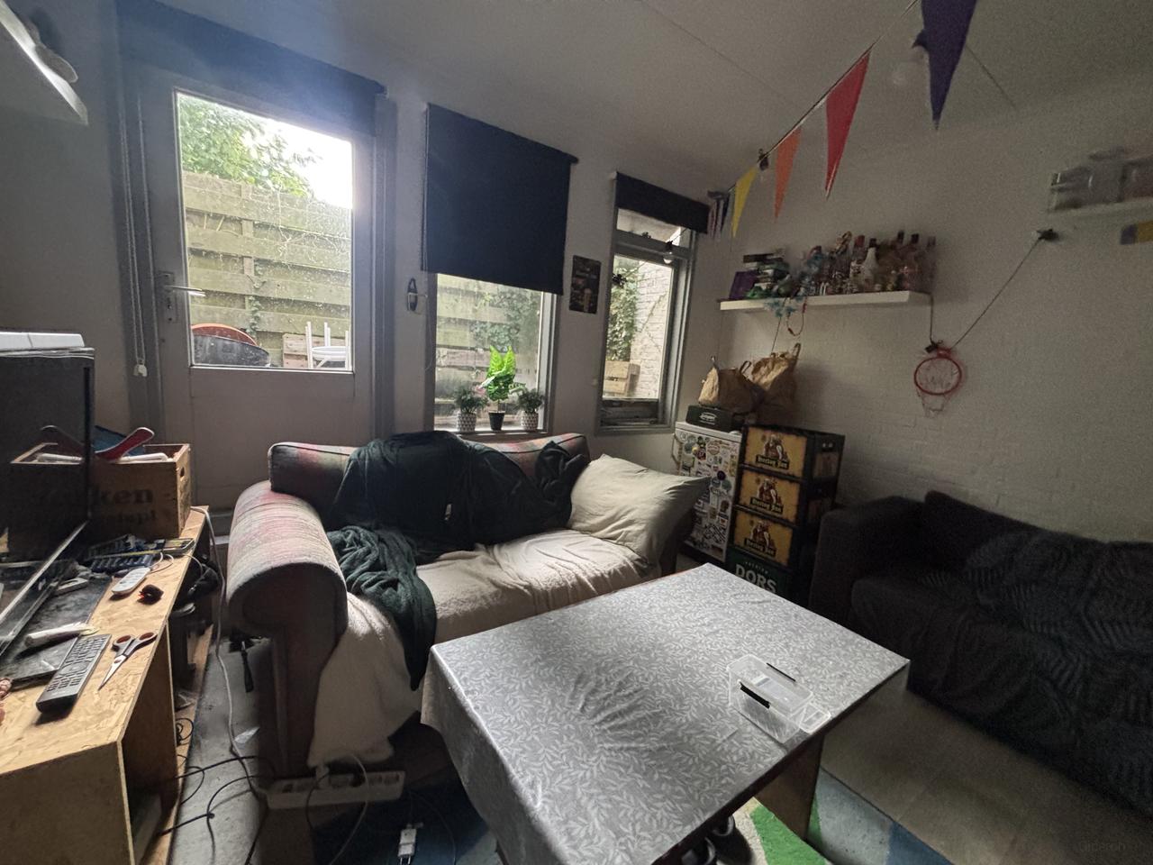 Kamer met twee ruimtes en tuin - Afbeelding 5