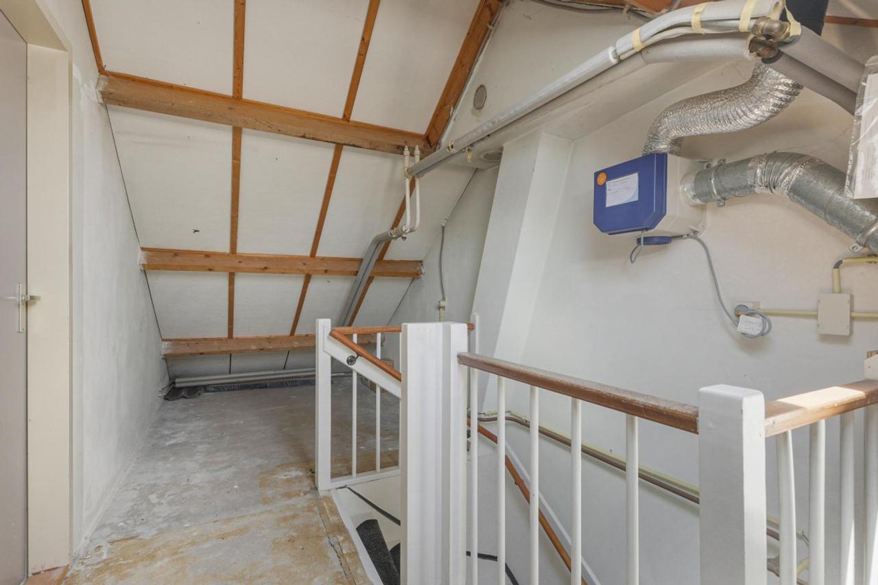4-Bedroom Home with Garden in Druten - Image 18