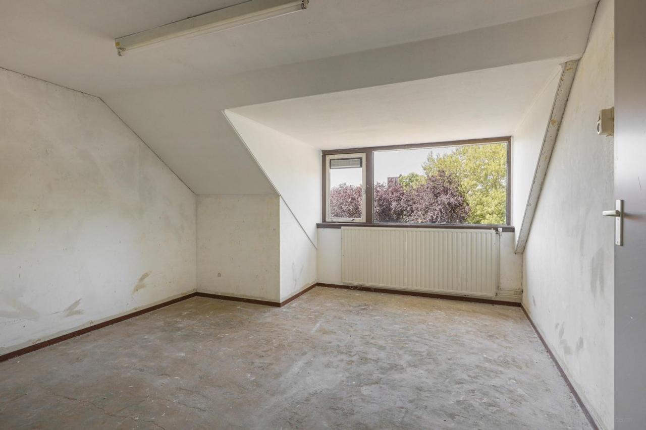 4-Bedroom Home with Garden in Druten - Image 19