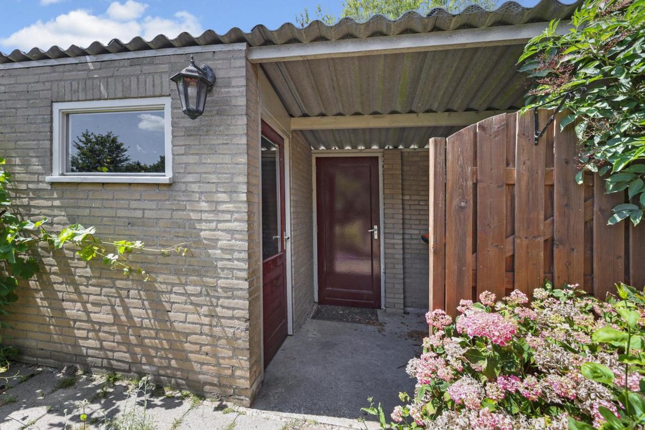 4-Bedroom Home with Garden in Druten - Image 22