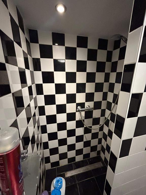 Studio van 20 m² met nieuwe keuken in Groningen - Afbeelding 5
