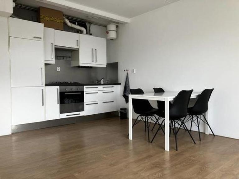 Gemeubileerd 2-kamerappartement Buitenveldert - Afbeelding 2