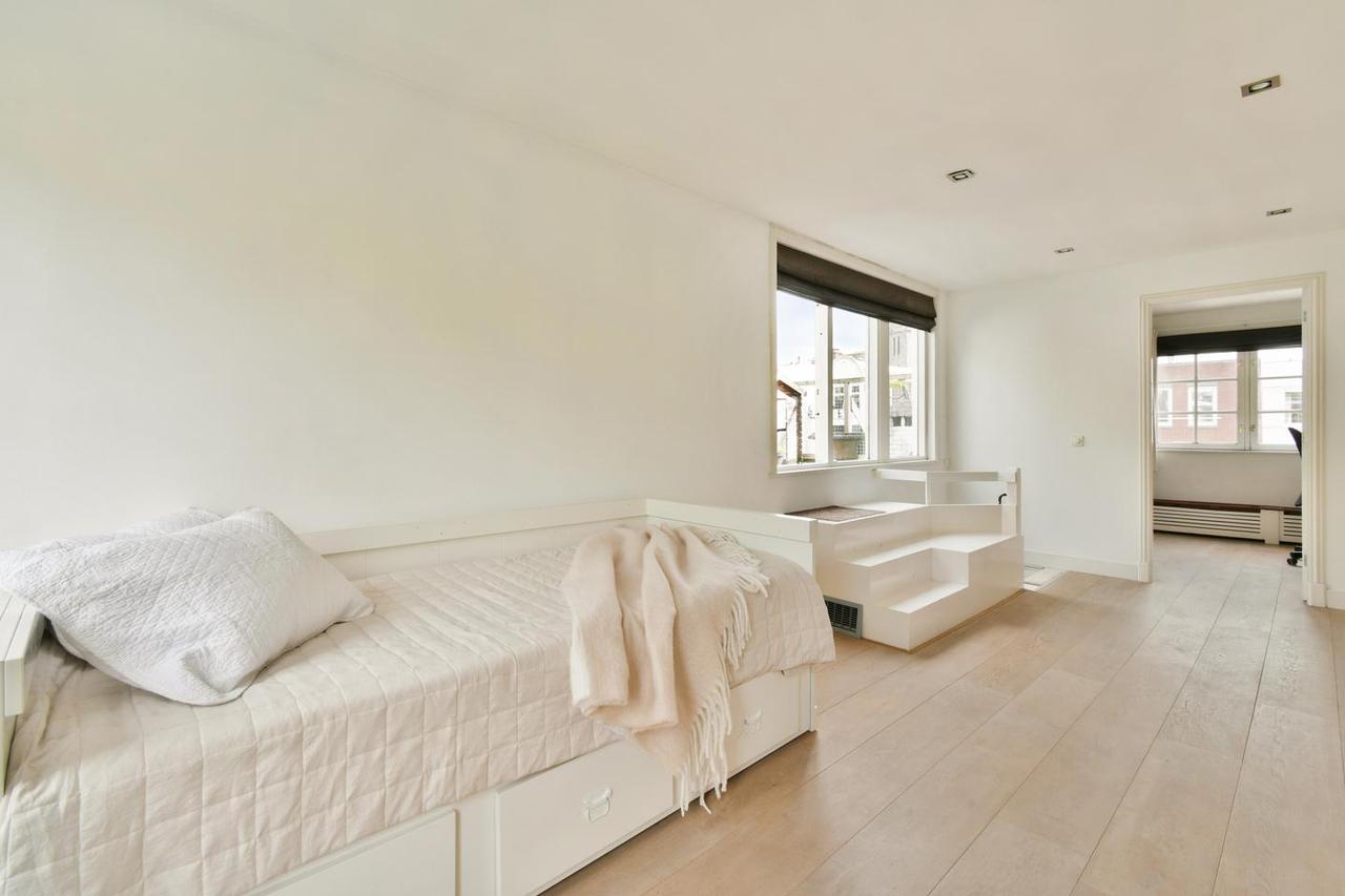 123 m² Townhouse on Egelantiersgracht - Image 28