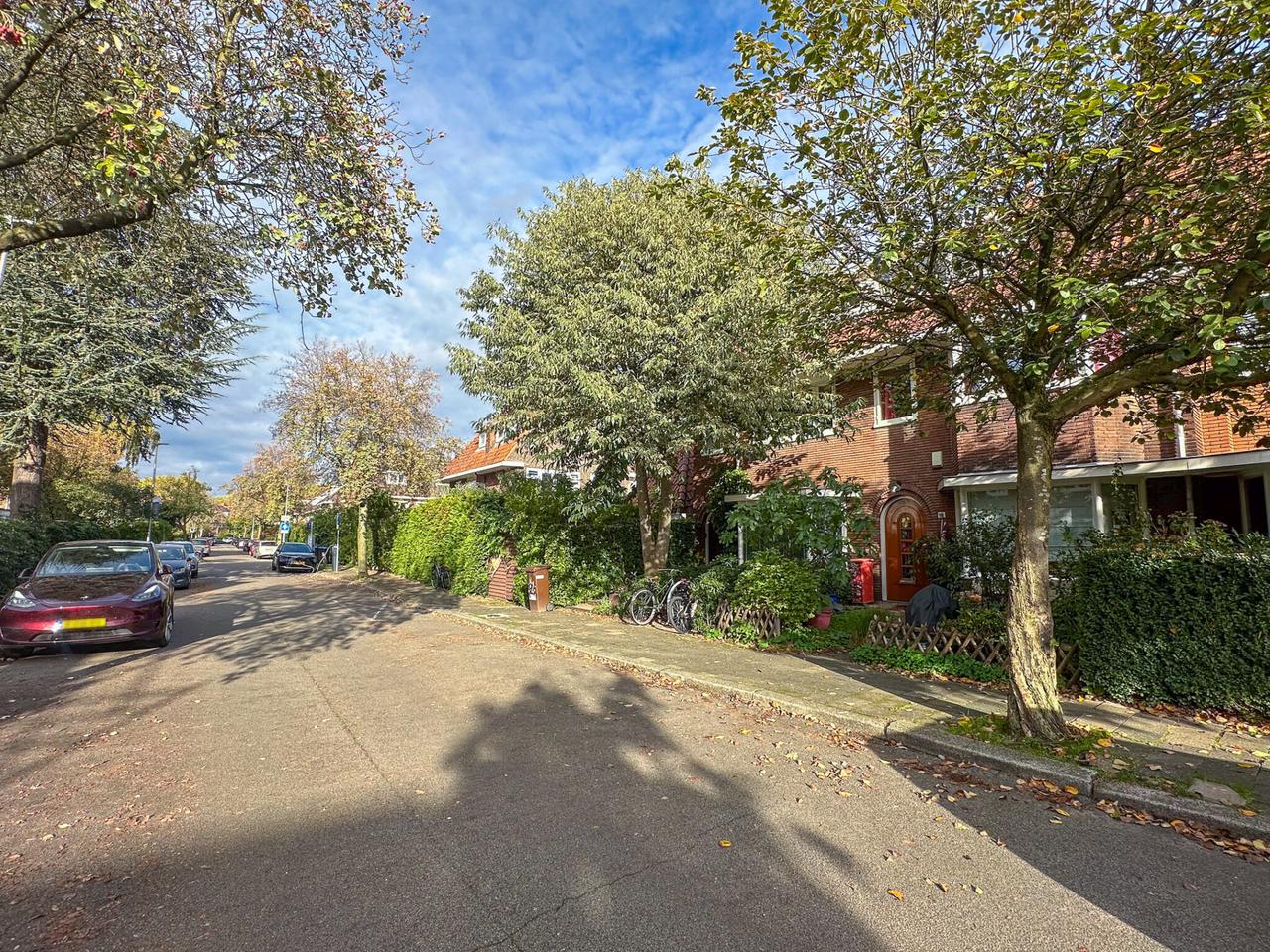 130 m² family home with garden in Tuindorp - Image 2