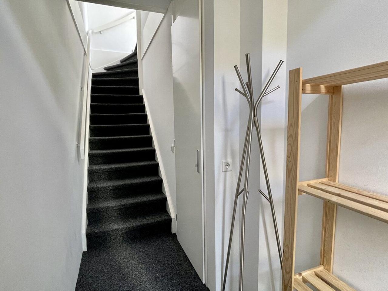 Gemeubileerd appartement met terras in Utrecht - Afbeelding 2