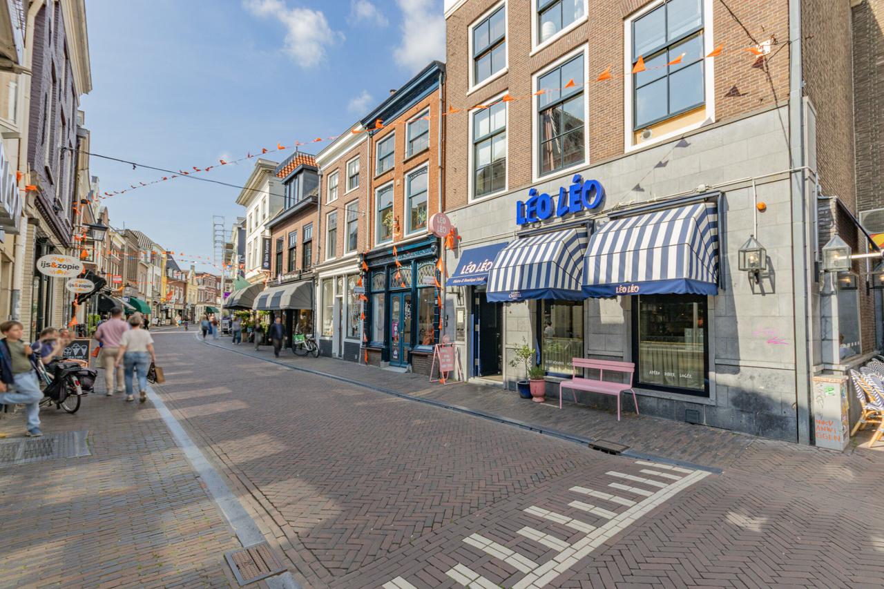Gemeubileerd appartement met terras in Utrecht - Afbeelding 18