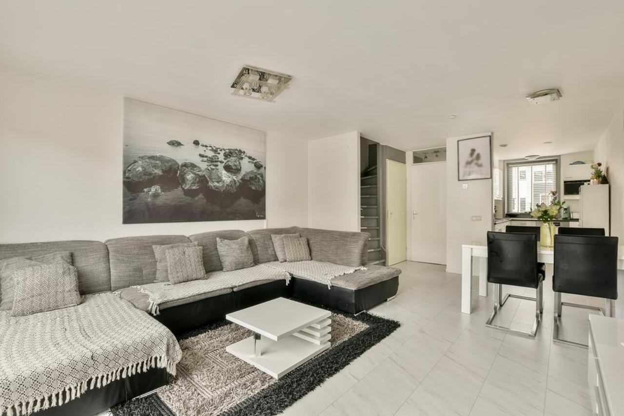 Gemeubileerde 3-slaapkamerwoning in Almere - Afbeelding 4