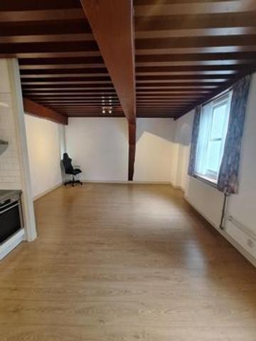 Available Now: Apartment in Centrum-West - Image 2