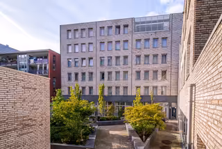 95 m² duplex with waterside balcony