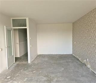 4-Room Apartment with Balcony in IJsselmond - Image 20