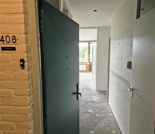 4-Room Apartment with Balcony in IJsselmond - Image 24