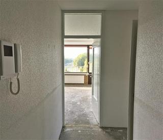 4-Room Apartment with Balcony in IJsselmond - Image 25