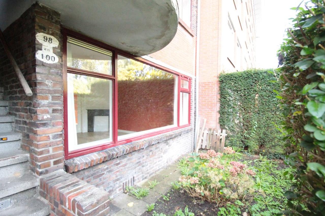 Ground-floor apartment with garden in Indische Buurt - Image 1