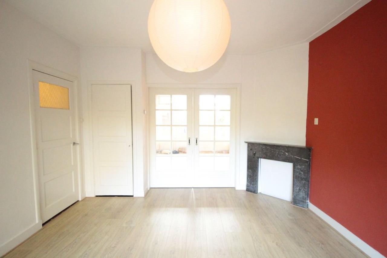 Ground-floor apartment with garden in Indische Buurt - Image 6