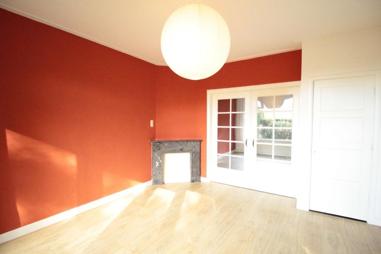 Ground-floor apartment with garden in Indische Buurt - Image 9