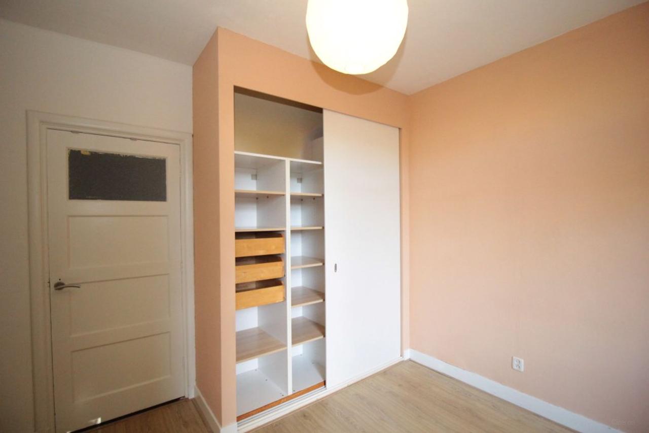 Ground-floor apartment with garden in Indische Buurt - Image 16