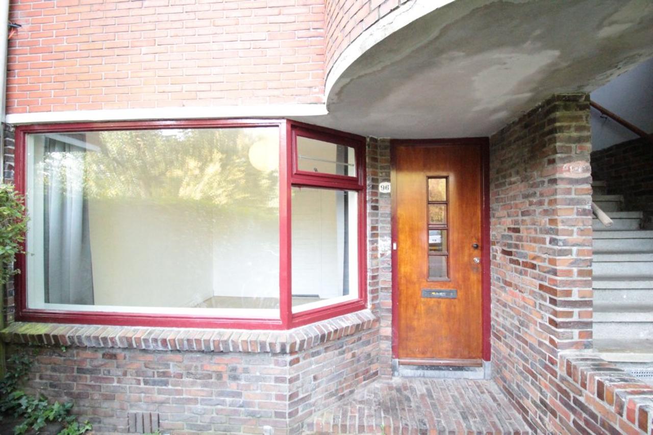Ground-floor apartment with garden in Indische Buurt - Image 25