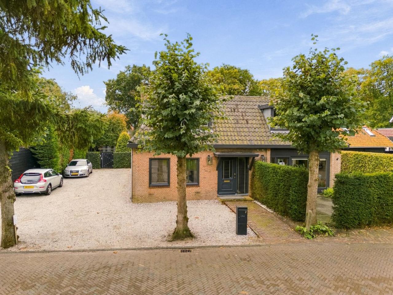 4-Bedroom Villa in the Heart of Bergen - Image 26