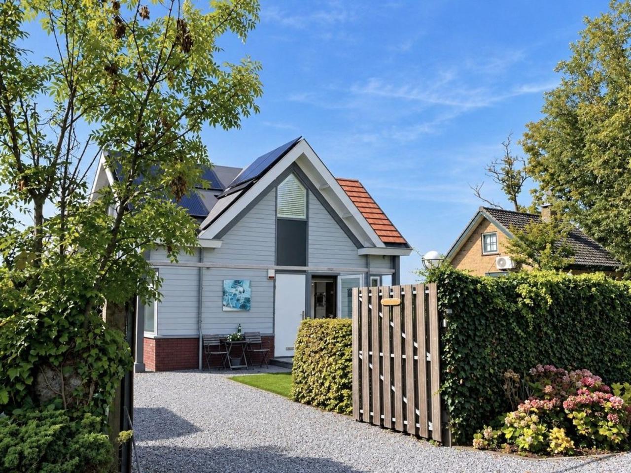 Gemeubileerd huis aan de Reeuwijkse Plassen - Afbeelding 1