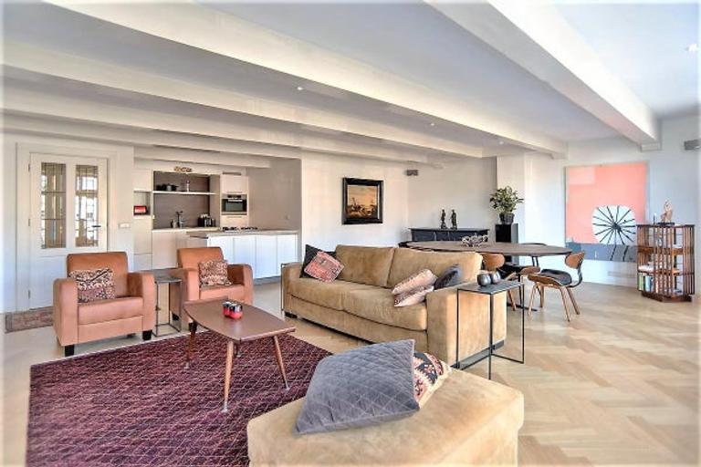Gemeubileerd 3-kamerappartement aan het Singel - Afbeelding 4
