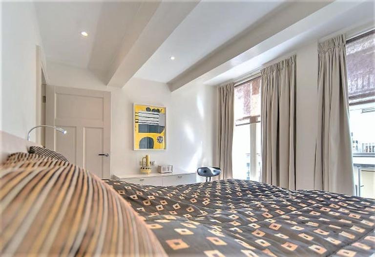 Gemeubileerd 3-kamerappartement aan het Singel - Afbeelding 25