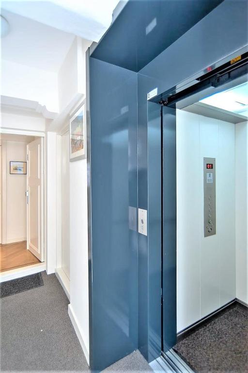 Gemeubileerd 3-kamerappartement aan het Singel - Afbeelding 28