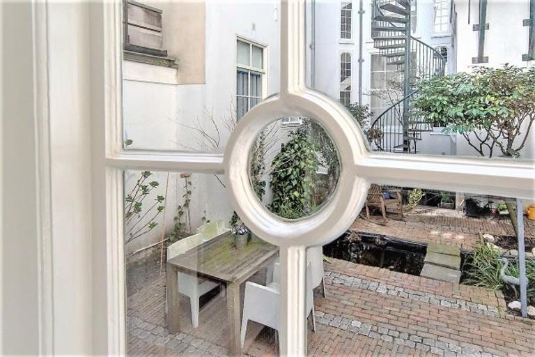 Gemeubileerd 3-kamerappartement aan het Singel - Afbeelding 29