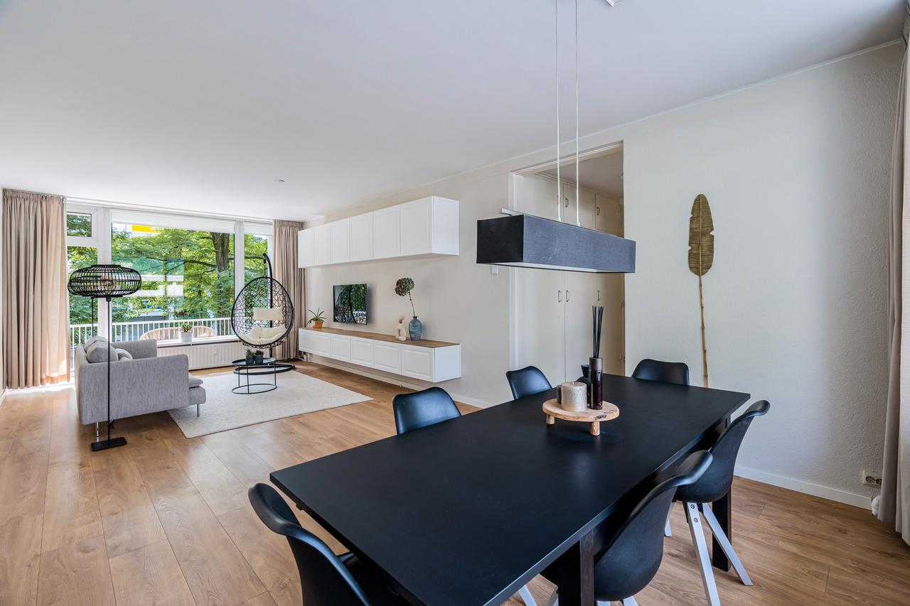 Gemeubileerd 3-kamerappartement met 2 balkons - Afbeelding 9