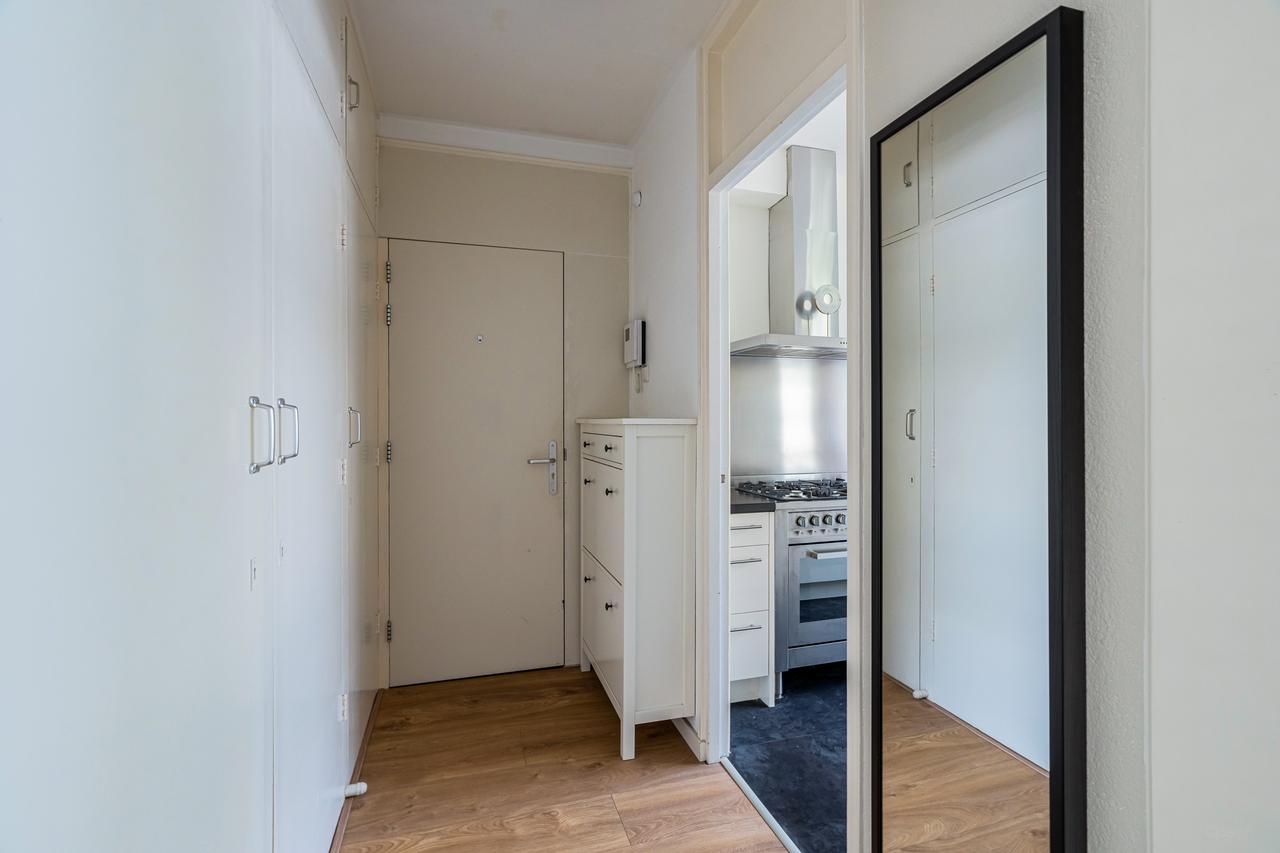 Gemeubileerd 3-kamerappartement met 2 balkons - Afbeelding 19