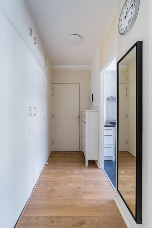 Gemeubileerd 3-kamerappartement met 2 balkons - Afbeelding 20